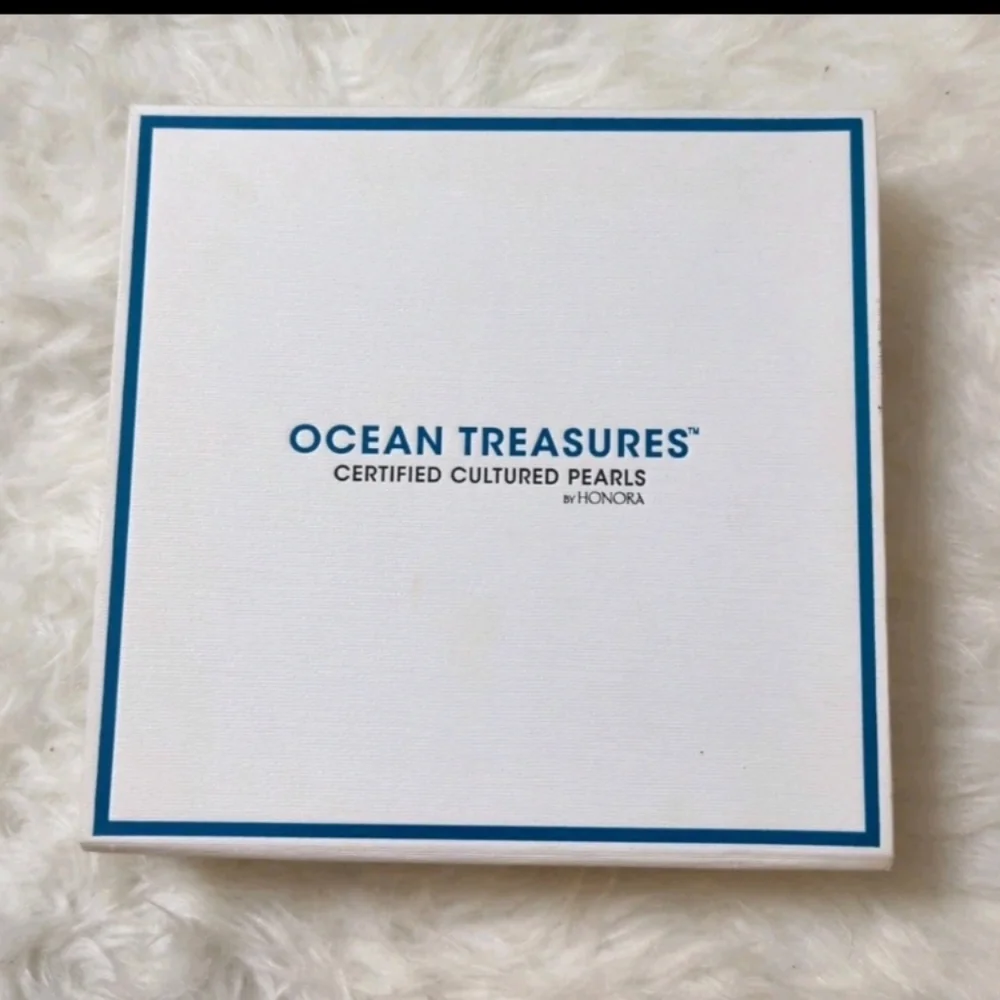 Ocean Treasures Certified Cultured Pearls by Honora Multi-Strand Sterling Silver - Picture 2 of 8